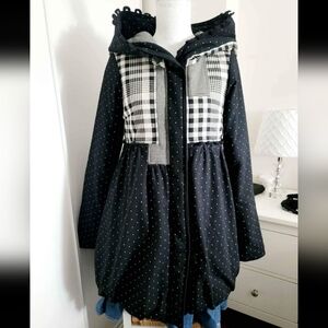 NWT Artka Baby-doll Coat With Oversized Hood Size Small - Medium